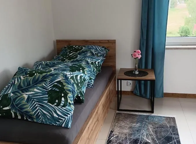 Wczasy Turkusowy 아파트 흐미엘노