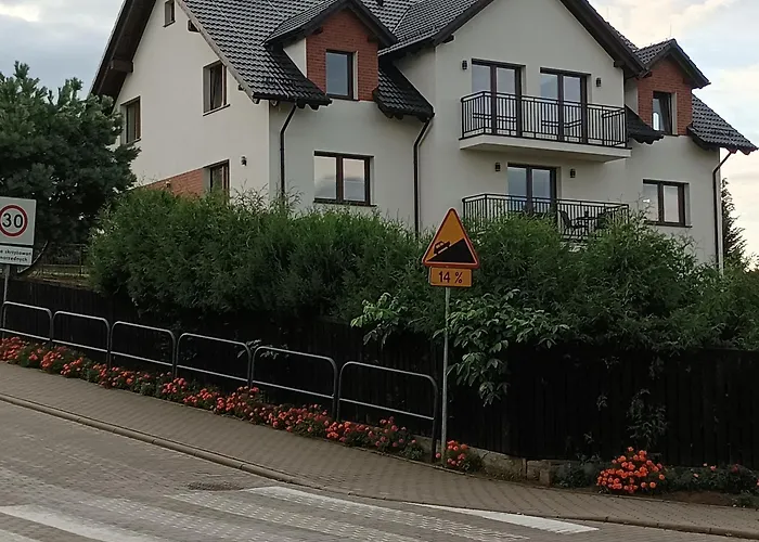 Wczasy Turkusowy 아파트 흐미엘노